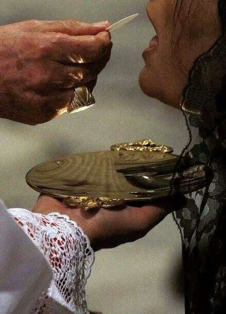 Sobre mi hambre mando&nbsp;yo.